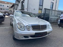 Silber Gebraucht 2003 Mercedes E200 Limousine | 2.650 € (Guter Preis)