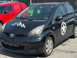 Schwarz Gebraucht 2009 Toyota Aygo Cool Kleinwagen | 3.750 € (Etwas zu teuer)