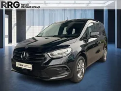 Loparitschwarz metallic Gebraucht 2023 Mercedes T180 Style Van / Kleinbus | 25.990 € (Fairer Preis)