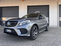 Grau Gebraucht 2016 Mercedes GLE43 AMG AMG SUV | 32.900 € (Guter Preis)