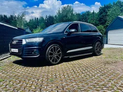 Orcaschwarz/deep black Gebraucht 2016 Audi Q7 S-Line SUV | 33.900 € (Teuer)