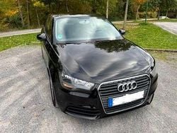 Schwarz Gebraucht 2011 Audi A1 Ambition Kleinwagen | 5.400 € (Guter Preis)