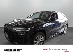 Mythosschwarz metallic Gebraucht 2021 Audi Q8 Ambiente SUV | 69.980 € (Fairer Preis)