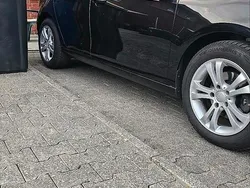 Schwarz Gebraucht 2009 VW Golf VI Limousine | 4.300 € (Fairer Preis)