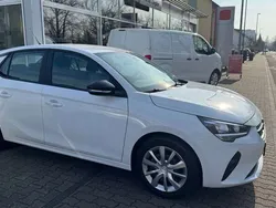 Jade weiss/arktis weiss Gebraucht 2020 Opel Corsa Kleinwagen | 9.200 € (Fairer Preis)