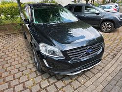 Schwarz Gebraucht 2014 Volvo XC60 SUV | 11.800 €