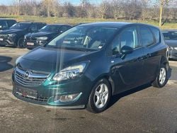Grün Gebraucht 2014 Opel Meriva Innovation Van / Kleinbus | 7.490 € (Fairer Preis)