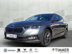 Grau Gebraucht 2023 Skoda Octavia Style Kombi | 30.290 € (Fairer Preis)