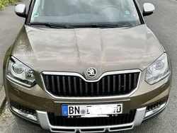 Braun Gebraucht 2015 Skoda Yeti Outdoor Adventure SUV | 15.000 €