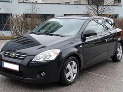 Schwarz Gebraucht 2008 Kia ProCeed EX Kleinwagen | 2.200 € (Guter Preis)