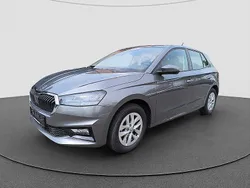 Graphitegrau metallic Gebraucht 2025 Skoda Fabia Selection | 19.990 € (Guter Preis)