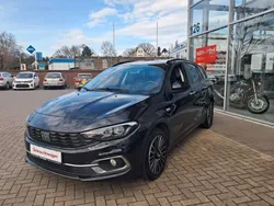 Schwarz Gebraucht 2021 Fiat Tipo Life Limousine | 13.900 € (Guter Preis)