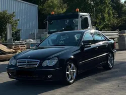 Schwarz Gebraucht 2007 Mercedes C200 Sport Edition Limousine | 7.200 €