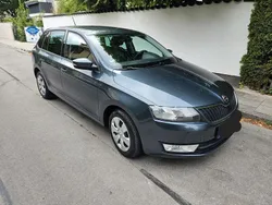 Grau Gebraucht 2017 Skoda Rapid Ambition Limousine | 11.300 € (Etwas zu teuer)