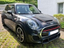 Grau Gebraucht 2015 Mini John Cooper Works Sport Kleinwagen | 21.950 € (Fairer Preis)