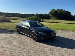 Schwarz Gebraucht 2011 Mercedes C63 AMG AMG Limousine | 21.990 €