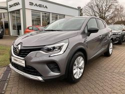 Grau Gebraucht 2023 Renault Captur Equilibre SUV | 18.999 € (Fairer Preis)