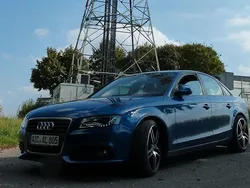 Blau Gebraucht 2008 Audi A4 Ambition Limousine | 4.499 €