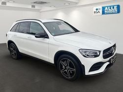 Weiß Gebraucht 2020 Mercedes GLC200 AMG line SUV | 33.990 € (Superpreis)