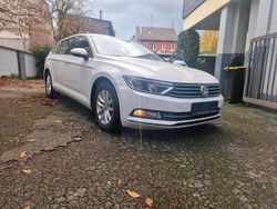 Weiß Gebraucht 2019 VW Passat Kombi | 11.999 € (Fairer Preis)