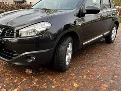 Schwarz Gebraucht 2010 Nissan Qashqai SUV | 5.500 € (Fairer Preis)