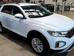 Weiß Gebraucht 2023 VW T-Roc Life SUV | 18.999 € (Superpreis)