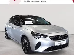 Kristall silber met./dach diamant schwarz met. Gebraucht 2022 Opel Corsa-e Elegance Kleinwagen | 15.590 € (Superpreis)