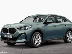 Grün Gebraucht 2024 BMW X2 Shadowline SUV | 38.590 € (Superpreis)