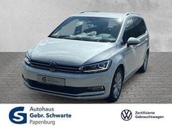 Weiß Gebraucht 2024 VW Touran Highline Van / Kleinbus | 32.870 € (Guter Preis)