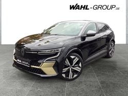 Schwarz Gebraucht 2022 Renault Mégane Iconic Limousine | 25.990 € (Guter Preis)
