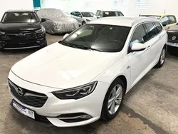 Weiß Gebraucht 2018 Opel Insignia Innovation Kombi | 15.990 € (Fairer Preis)