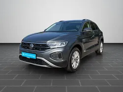 Indiumgrau metallic (metallic) Gebraucht 2025 VW T-Roc Life SUV | 28.900 € (Superpreis)