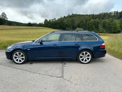Blau Gebraucht 2007 BMW 530 Kombi | 7.200 €