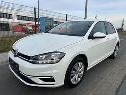 Weiß Gebraucht 2017 VW Golf Sound Limousine | 12.990 € (Fairer Preis)