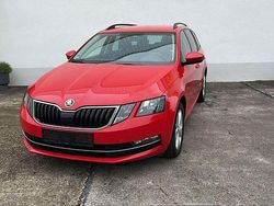 Rot Gebraucht 2019 Skoda Octavia Style Kombi | 13.900 € (Fairer Preis)