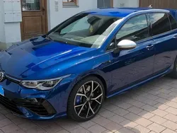 Blau Gebraucht 2022 VW Golf VIII R Limousine | 41.289 € (Etwas zu teuer)