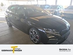 Schwarz Gebraucht 2022 Skoda Octavia RS Kombi | 33.880 € (Fairer Preis)