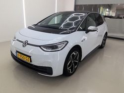 Weiß Gebraucht 2020 VW ID.3 Kleinwagen | 18.400 € (Guter Preis)