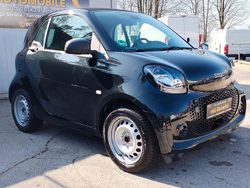 Schwarz Gebraucht 2022 Smart ForTwo Electric Drive Coupé | 9.998 € (Fairer Preis)