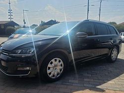 Schwarz Gebraucht 2015 VW Golf VII Comfortline Kombi | 7.500 € (Fairer Preis)