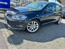 Schwarz Gebraucht 2015 VW Golf VII Limousine | 6.990 € (Superpreis)