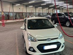 Beige Gebraucht 2013 Hyundai i10 Trend Kleinwagen | 6.000 € (Teuer)