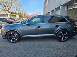 Grau Gebraucht 2017 Audi Q7 S-Line SUV | 36.890 € (Guter Preis)