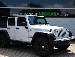Bright white clear coat Gebraucht 2017 Jeep Wrangler Unlimited Sport SUV | 33.500 € (Etwas zu teuer)
