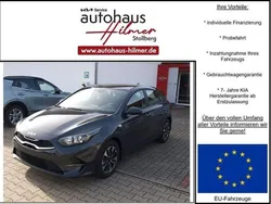 Weiß Neu 2025 Kia Ceed Limousine | 20.990 € (Guter Preis)