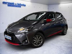 Grau Gebraucht 2017 Toyota Yaris Edition Kleinwagen | 11.990 € (Fairer Preis)