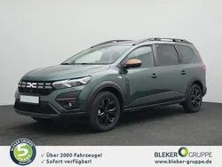 Grün Neu 2025 Dacia Jogger Extreme Van / Kleinbus | 27.980 € (Fairer Preis)