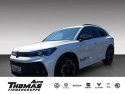 Oryxweiß perlmutteffekt Gebraucht 2024 VW Tiguan Style SUV | 39.850 € (Guter Preis)