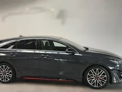 Grau metallic Gebraucht 2022 Kia ProCeed GT Kleinwagen | 28.010 € (Fairer Preis)