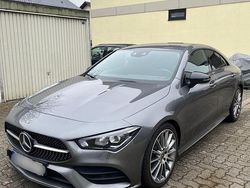 Grau Gebraucht 2021 Mercedes CLA200 AMG line Coupé | 28.499 € (Guter Preis)